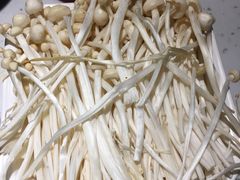 -钢管厂五区小郡肝串串香(奥克斯广场锦城万达店)