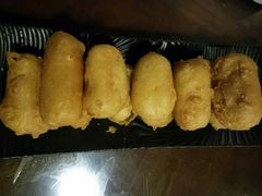 -东口码头·烧鸽子·鱼头泡饼·地方菜(金鹰悦城店)