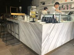 -UNI UNI(环亚凯瑟琳店)