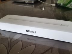 -Apple零售店(华贸购物中心店)