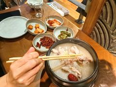 -长寿参鸡汤(朝韩风情街店)