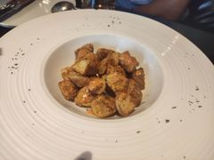 秘制酥脆迷你土豆-C&R西班牙餐厅