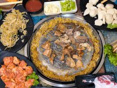 -牛牛牛酸菜煎肉店(望云寺路店)