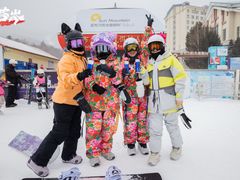 -亚布力新体委滑雪场