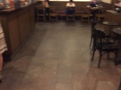 大堂-星巴克(广州中华广场B1层店)