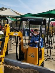 -季高兔窝窝亲子园(上海薰衣草公园店)