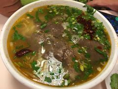 -西部马华清真兰州牛肉面·烧烤夜市(关东店)