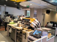 -麦当劳(湖光北街店)