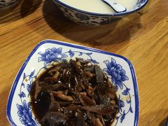 -张家巷美食(南浔店)