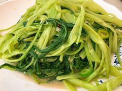 椒丝腐乳炒通菜-轩记海鲜餐厅·四十五年老字号·经典粤菜(西区彩虹店)