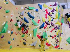 -问山MountQuest攀岩馆