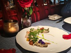 -弦月窗LUNETTE BY AMANDA(复兴路店)