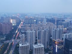 -黄金时代游泳健身云畔会所(绿地中心双子塔店)