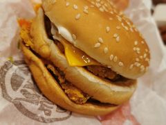 狠霸王鸡堡-汉堡王(嘉定宝龙城市广场)