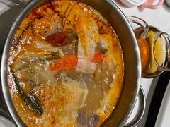 -红鼎豆捞·非遗鲍皇汤火锅(宝丰路店)