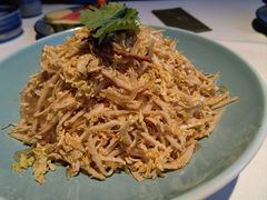 -八府香鸭·啫啫煲(华山路店)