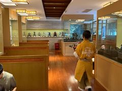 -小山日本料理(兴业太古汇店)