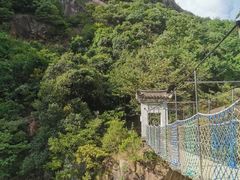 -鄣山大峡谷