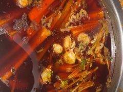 -忘情水鱼头·鲜鱼火锅(滨江中路店)