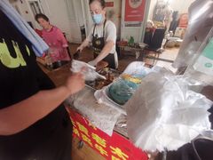 -老西关黄老太牛肉烧饼