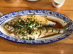 -乌镇那一年小院主题餐厅(甘泉西路店)