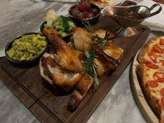 农夫烤半只鸡-The Rug Cafe(王府中环店)