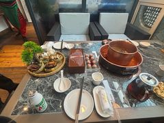 -慢丽江·云南野生菌土鸡锅(西山店)