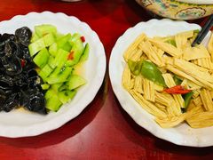 -金杨拉面王小吃面馆·牛三宝面·红烧牛肉粉