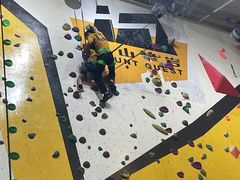 -问山MountQuest攀岩馆