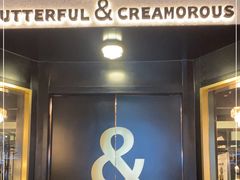 门面-BUTTERFUL&CREAMOROUS 黄油与面包(万象城店)