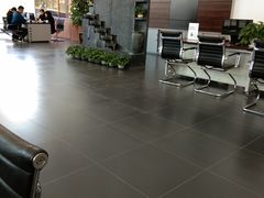 -河北盛世之星奔驰4S店(赵佗公园店)