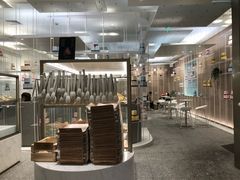 大堂-奈雪的茶(市百一店)