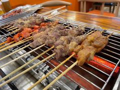 -哈尔滨小酒馆·鲜肉现穿自助烧烤(康新花园店)