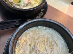 -灵芝妹子米线(瓦房店新玛特店)