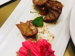 -艳阳天民俗村(公园路店)