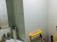 房内卫生间-怡百康养老院