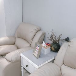 -赫本轻奢美颜中心