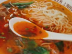 -小杨生煎(金山百联购物中心3楼店)