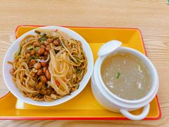 -花溪牛肉粉(八鸽岩店)