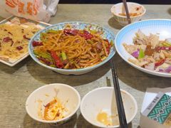 -巴依兄弟西域美食(机场店)