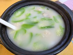 -鹏城人家海鲜酒家·23年老字号(较场尾店)