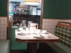 卡座-以饭湘许(新塘万达店)