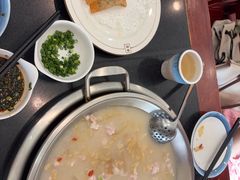 -老来福·非遗酸汤兔(凯旋路店)