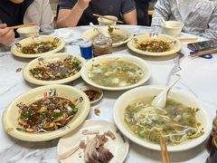 -何永光123鲜牛肉馆(1号店)