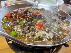 -芦茨金富饭庄·25年老字号·专做稻草鸡