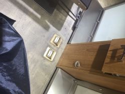 iphone_upload_pic-简法造型·品牌形象店