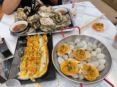 -探秘12时海鲜生蚝排档