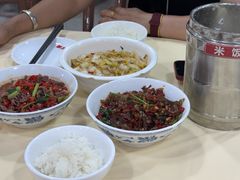 -笨罗卜浏阳菜馆(太平街店)