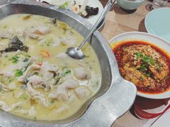 特色酸菜鱼-川旺角川粤融合菜•海景餐厅(星海广场店)