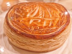 -VERIE BAKEHOUSE
